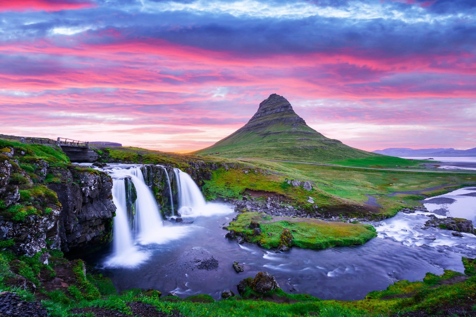 Kirkjufell and its waterfall at dawn